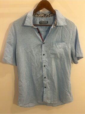 PJ Paul Jones Men's Light Blue Short-Sleeve Button-Down Shirt